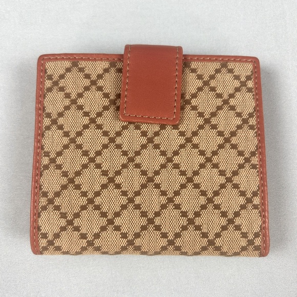 Gucci Tan and Brown GG Wallet - Picture 2 of 9